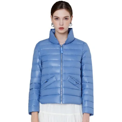 

Women's Lightweight Shiny Down Jacket Loose Thin 90% White Duck Down Covered Button Winter Coats Casacas Para Mujer