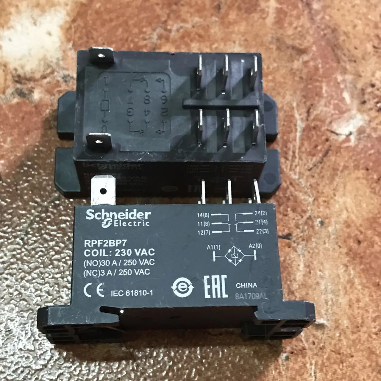 

1 шт. RPF2BP7 30A/250VAC реле 230VAC PIN