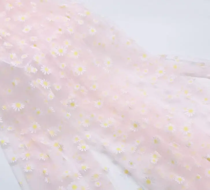 Тюлевая ткань с цветочным принтом маргаритки 50*145 см
