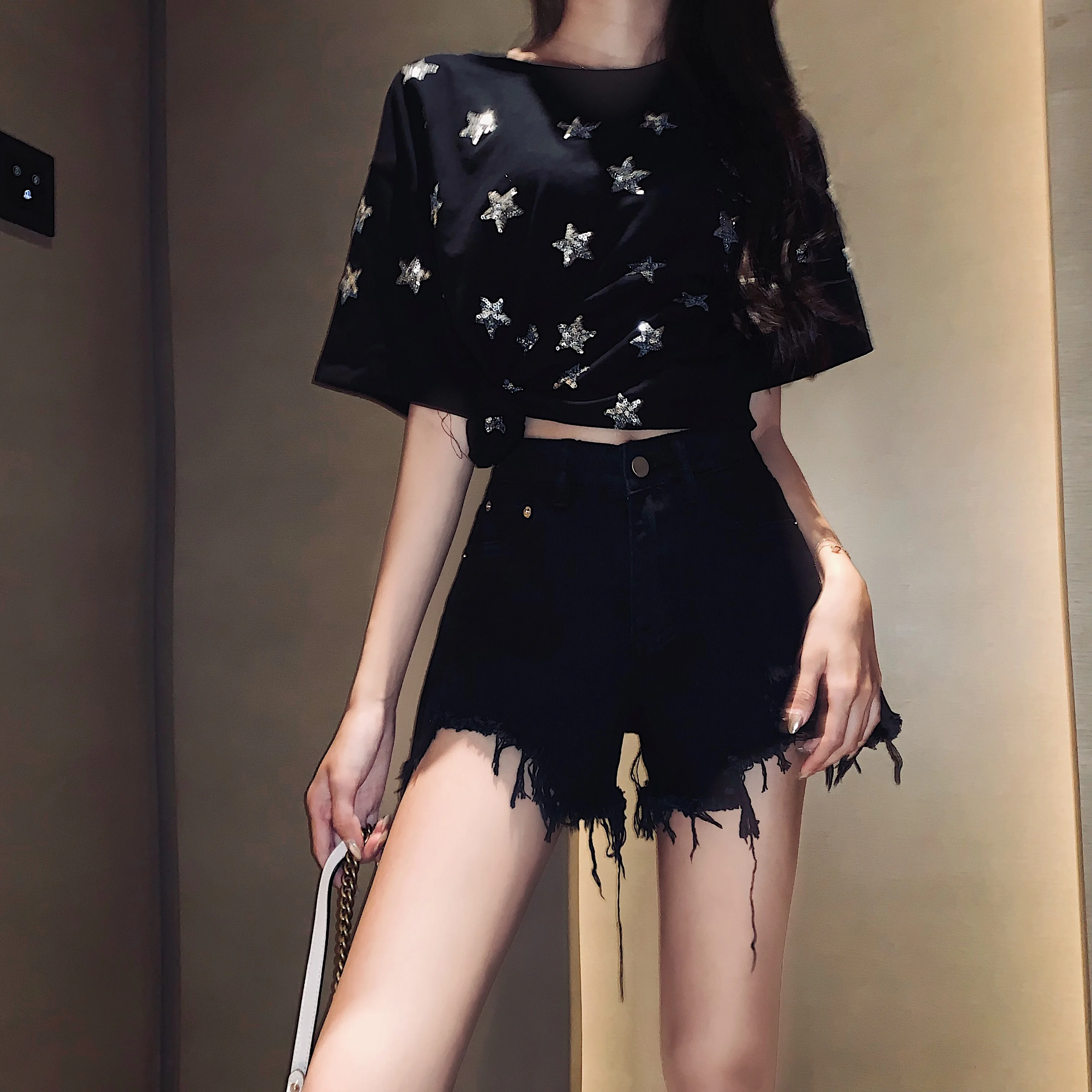 

Jeans for Women 2021 New Spring and Summer Internet Celebrity Frayed Ripped Pants Loose High Waist A- line Wide Leg Shorts