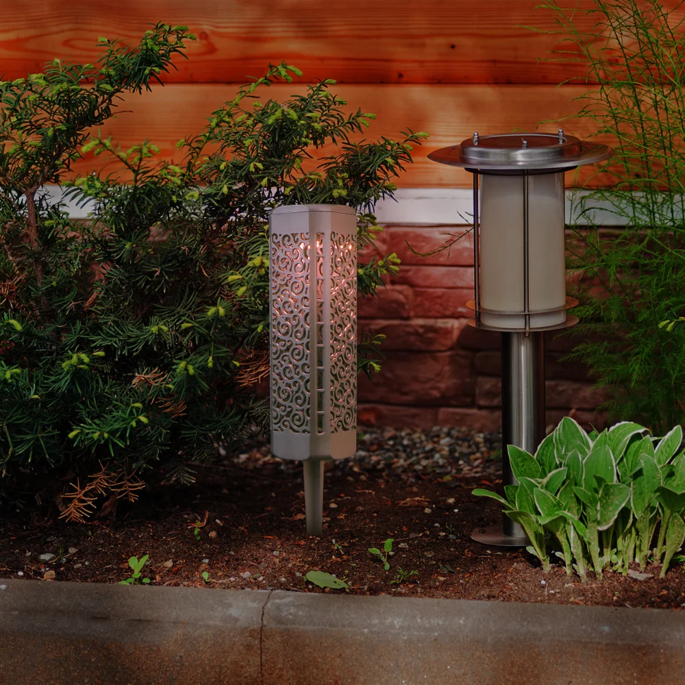 

2Pcs Underground Lamps Solar Garden Lights Outdoor Ground Lamps Ornament (Black)