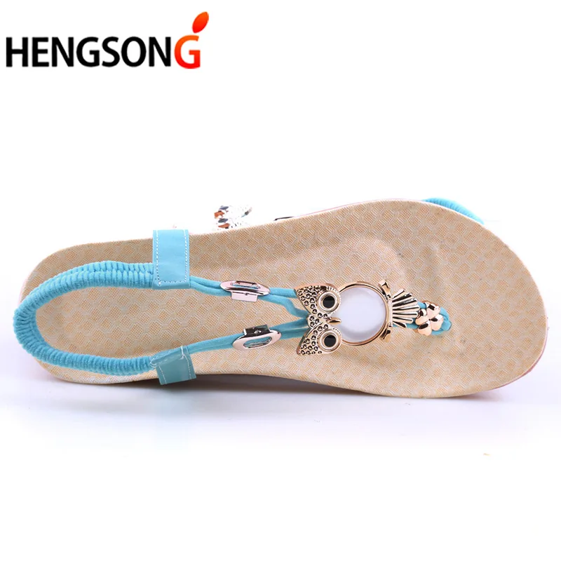 Женские сандалии на плоской подошве черные синие бежевые со стразами|Боссоножки