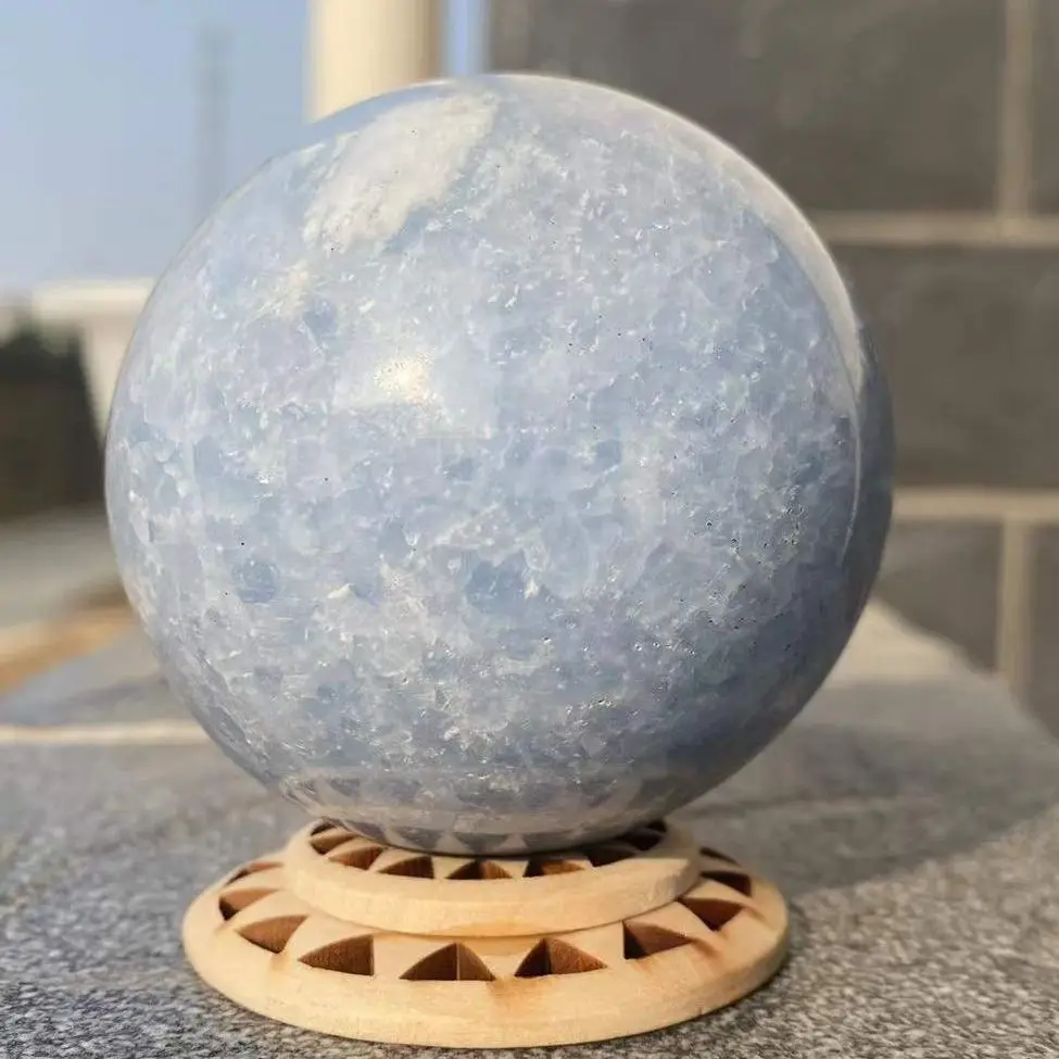 

Natural Magic Blue Calcite Quartz Crystal Ball Specimens Lapis Lazuli Ball Healing Home Accessories 1PC
