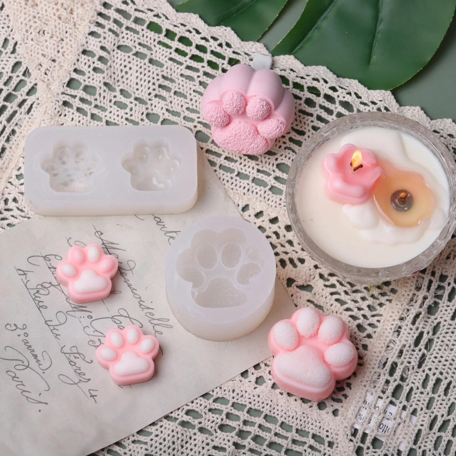 

2021 New 3D Cute Cat Paw Candles Mould Crystal Epoxy Resin Casting Mold Aromatherapy Plaster Soap DIY Silicone Mold Wholesale