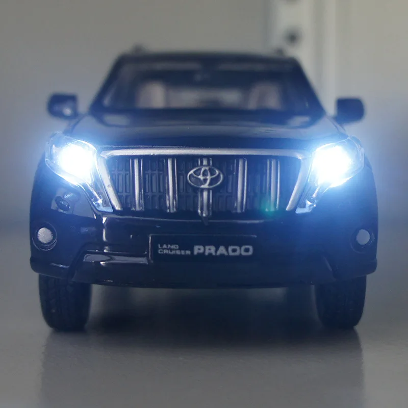 1:32 car Prado alloy sound and light back model children's toy | Игрушки и хобби