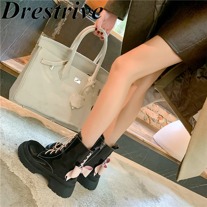 

Drestrive Women Ankle Boots Pink Butterfly Knot Round Toe Cow Patent Leather Cross Tie Zipper Platform 2021 Shoes Thick Heels