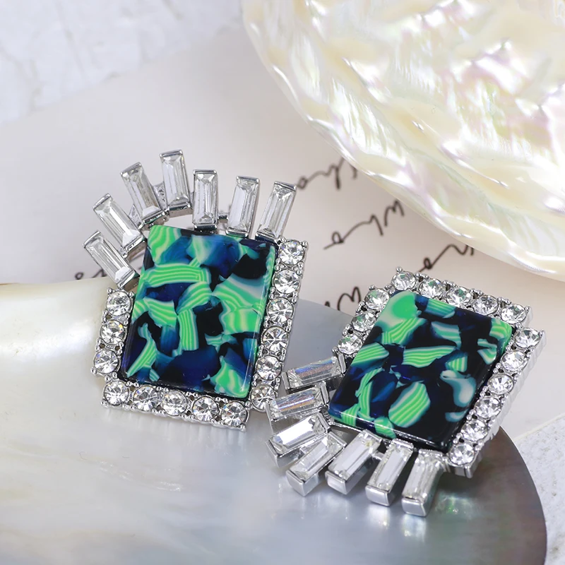 

European and American style new exaggerated halo dye contrast pattern inlaid asymmetrical zircon fashion Earrings