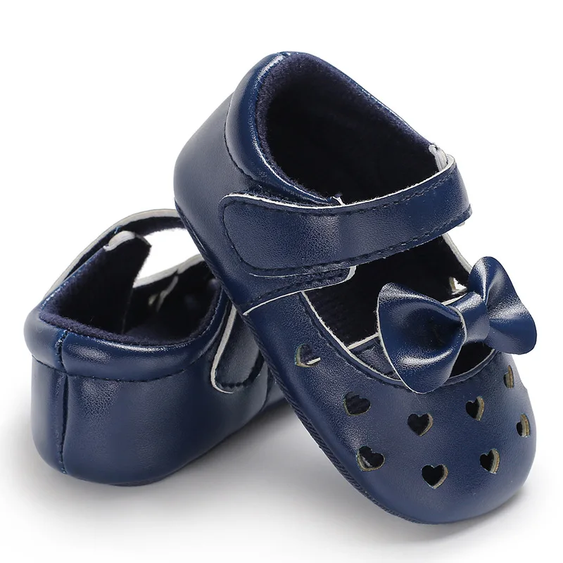 Кроссовки для новорожденных мягкая нескользящая подошва с бантом пинетки