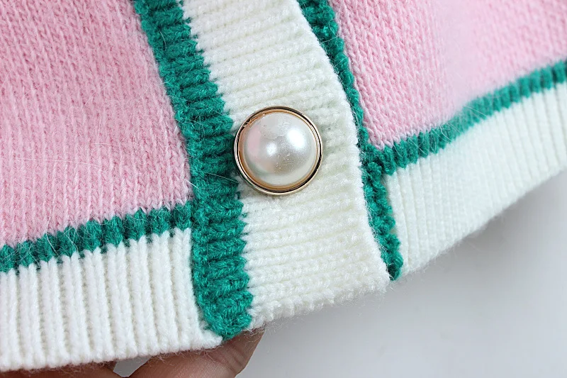 Женский трикотажный кардиган с круглым вырезом Розовый Повседневный вязаный