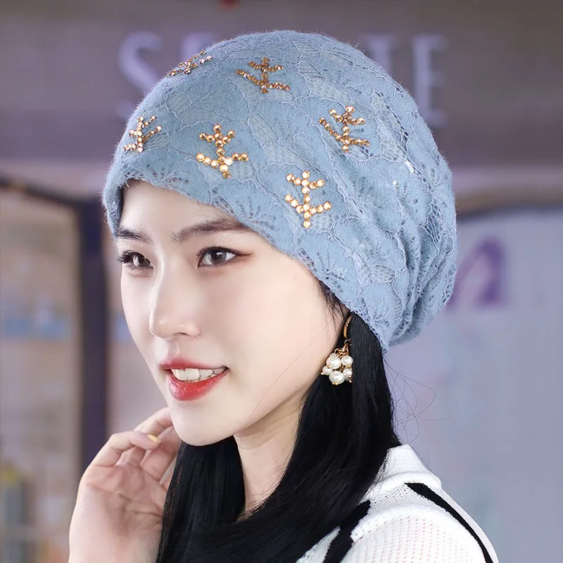 

ВЕСНА Новинка осени шляпа женский корейский модный платок шляпа Гибискус кружево Стразы Baotou шапка и шарф, станут теплыми друзьями холодной ...