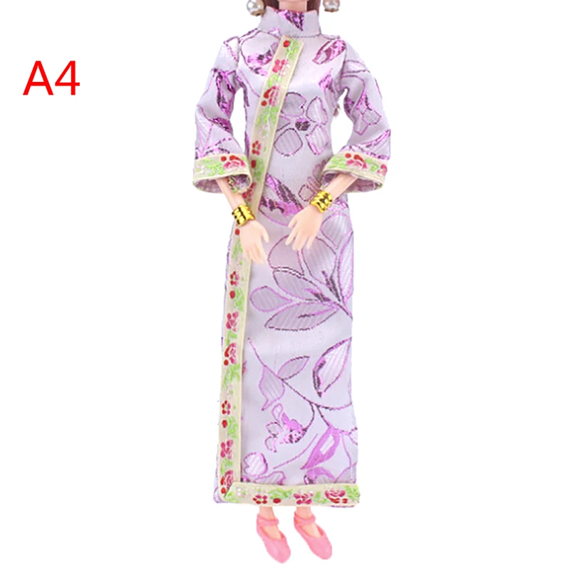 Красивое платье для куклы в старинном китайском императорском стиле сказочный