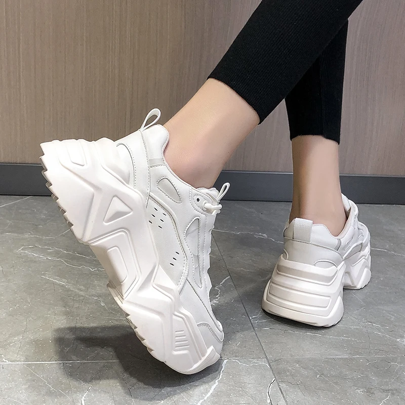 

Fashion Thick Sole Ladies Sneakers Leather Platform Casual Shoes Low Top Women Chunky Sneakers 2021 Korean Women Creepers KS168