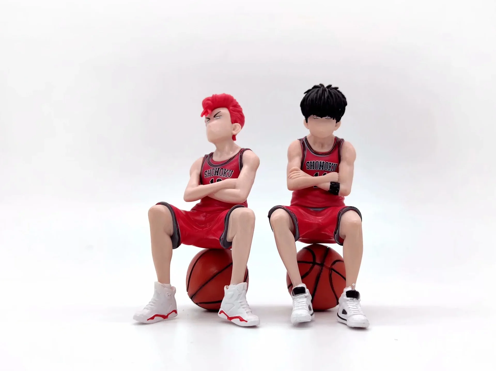 

Аниме Slam Dunk Hanamichi Sakuragi и Kaede рукава Q ver. Фигурка Модели 8 см