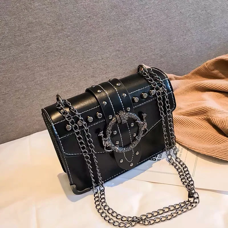 Женская Корейская сумка с заклепками в стиле панк женская модная через плечо из