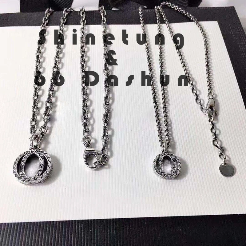 

Ожерелье Shinetung из серебра 925 пробы для мужчин и женщин, модные ювелирные изделия, подвеска с круглыми буквами, роскошный бренд, бесплатная до...