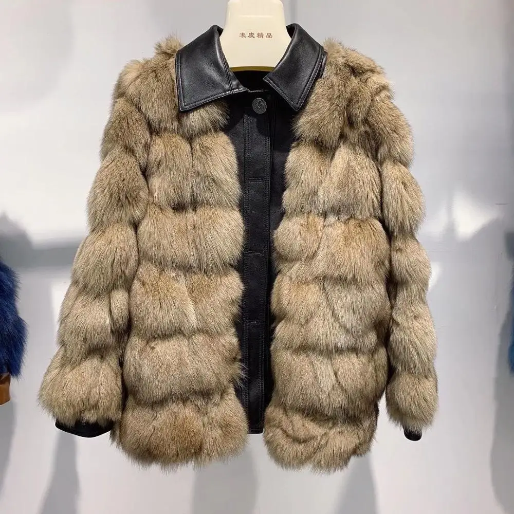 

New Collection Real Fur Coat With Lamb Leather Collar and Lining Stylish Streetwear Winter Warm Coat Women