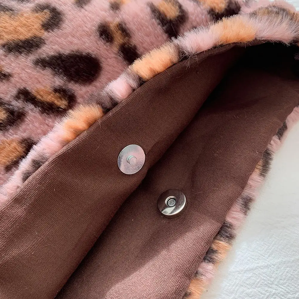 

New Leopard Print Plush Shoulder Bag Autumn And Winter Fashion Retro Large Capacity Messenger Bag Handbag