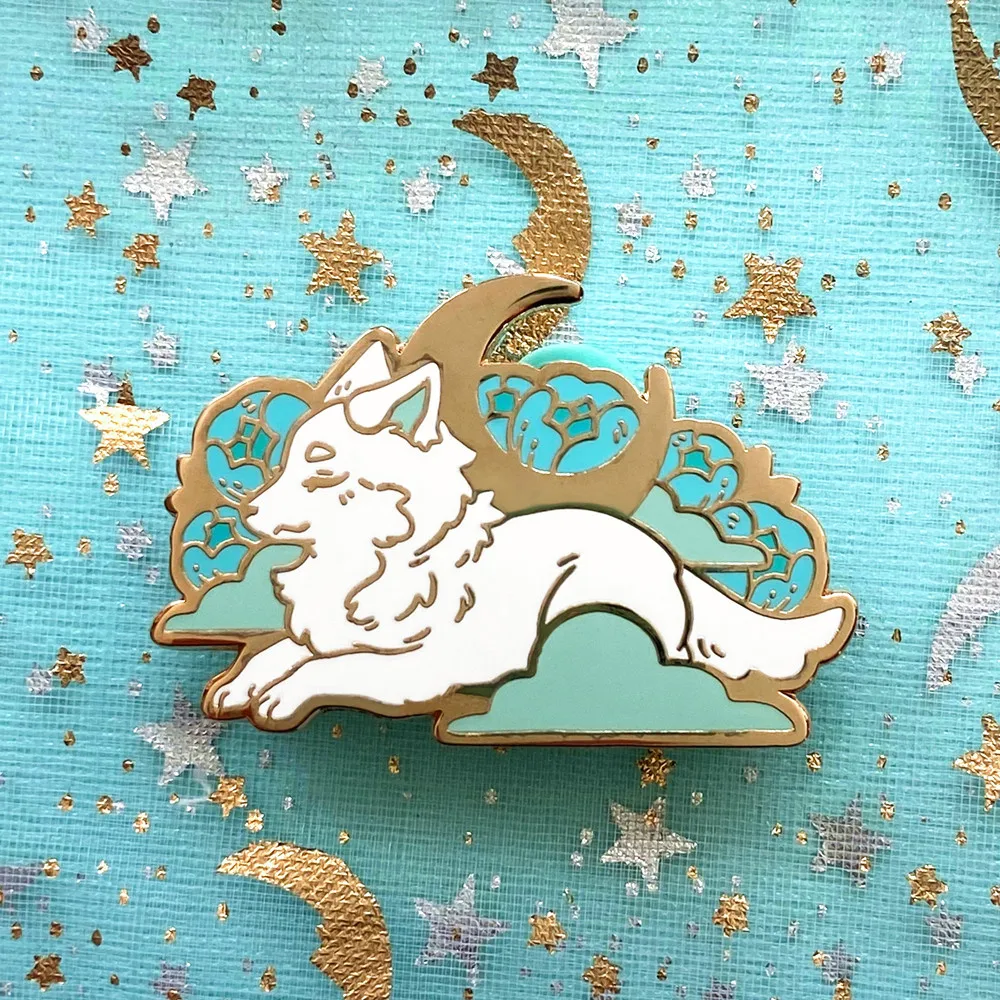 

Beautiful Moon Clouds Wolf Animal Hard Enamel Pin Kawaii Elegant White Wolf Rest Brooch Cartoon Plant Flowers Lapel Backpack Pin