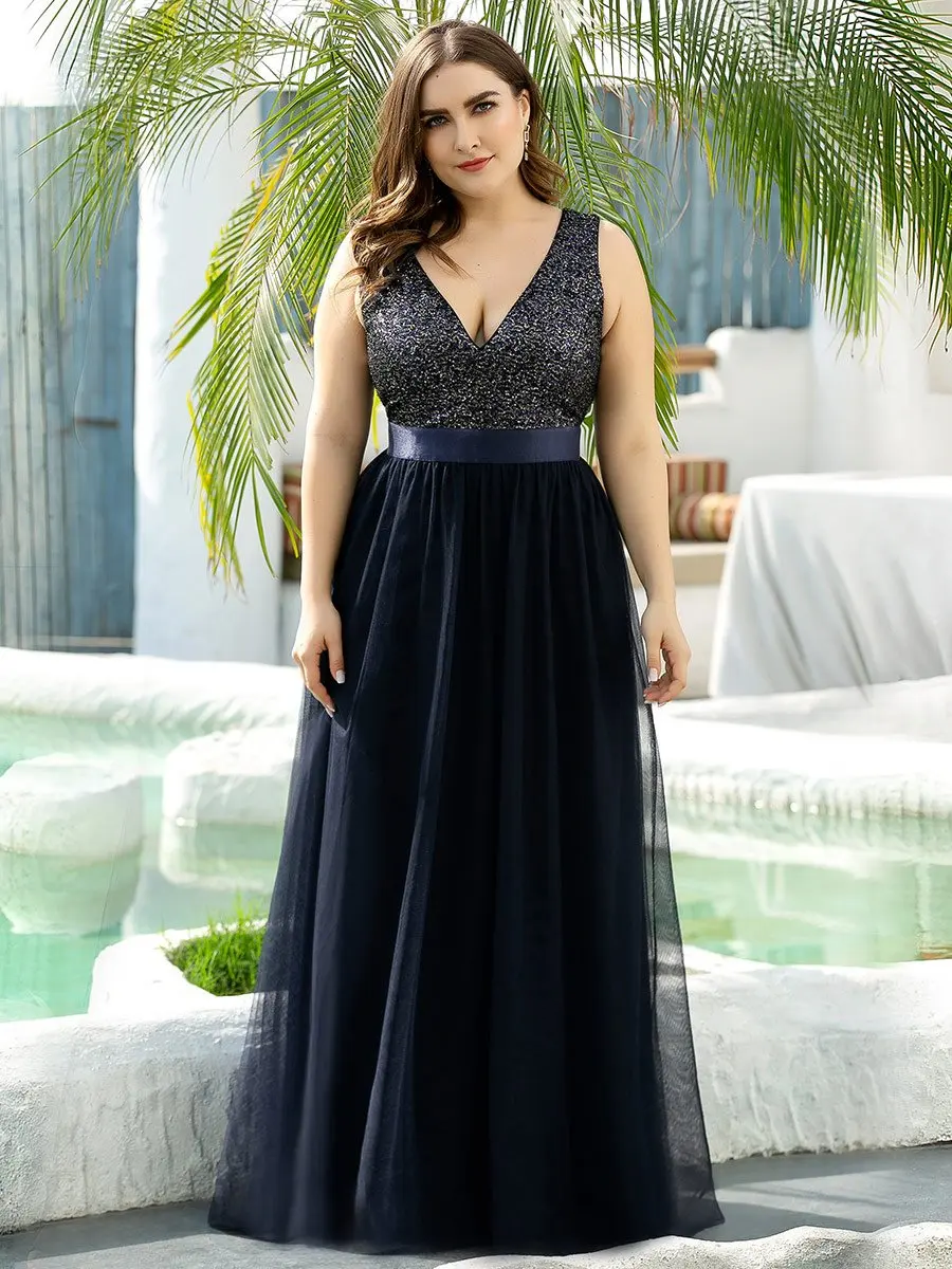 

Elegant Wholesale Plus Size Tulle Evening Dresses for Women with Sequin