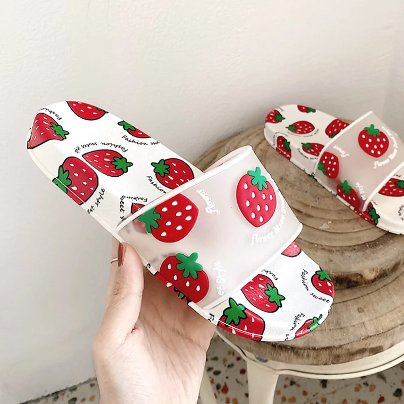 Сланцы женские с мультипликационным принтом милые летние шлепанцы для дома и