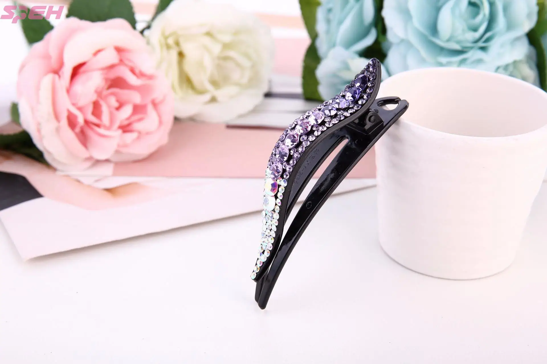 

2019 fashion bridal hair accessories with diamond exquisite girl hairpin bow knot retro headwear manufacturer wholesale