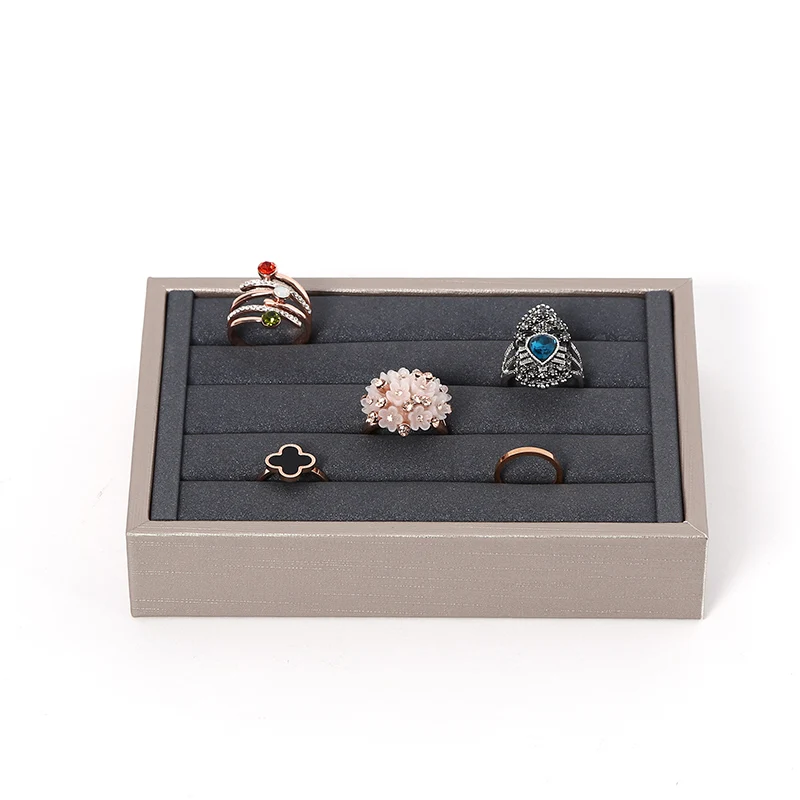 Органайзер для ювелирных изделий демонстрация серых бархатных сережек подвеска