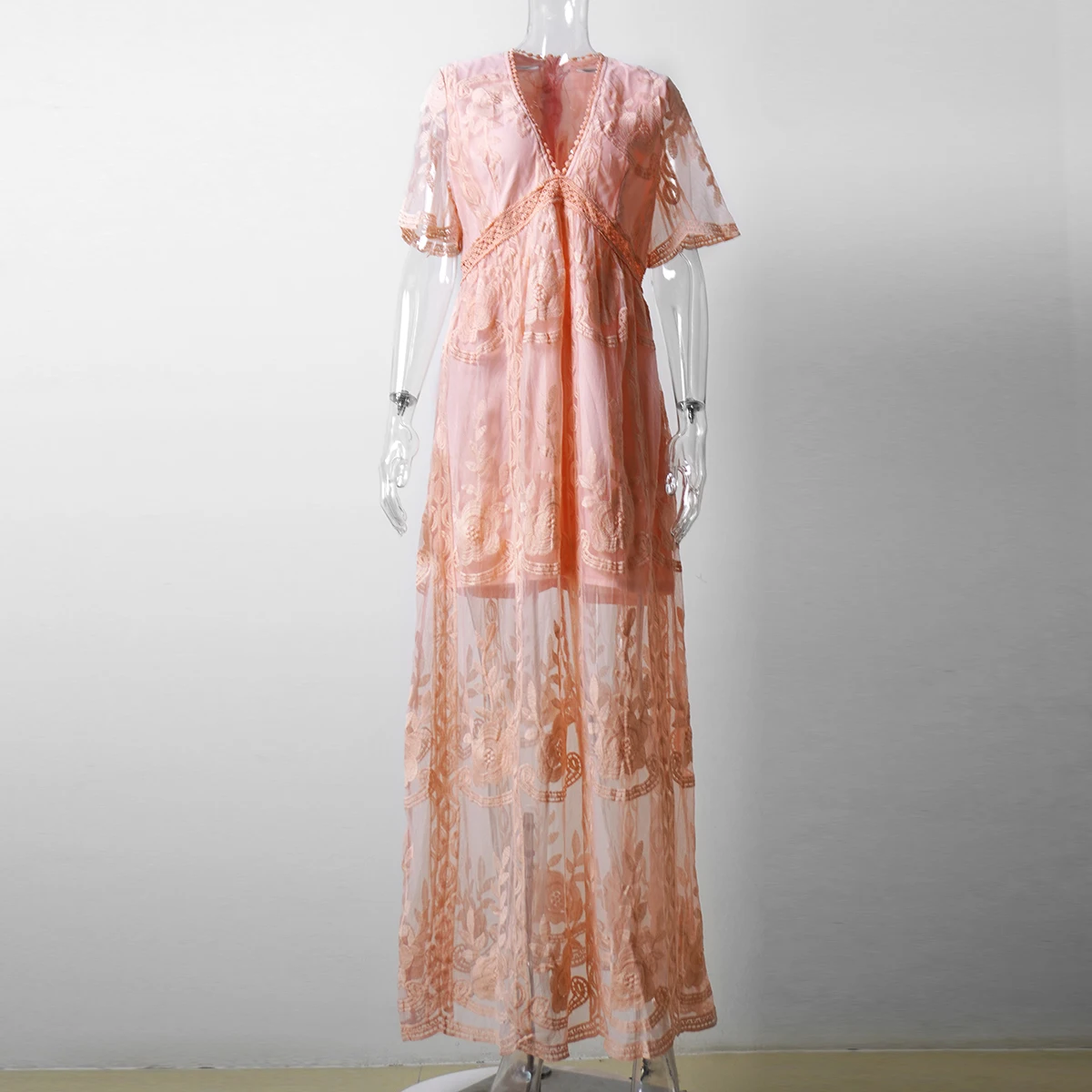 

Lace long Tunic Beach Dress Vacation Holiday Women Clothing 2020 Summer Boho Women Maxi Dress Loose Embroidery White