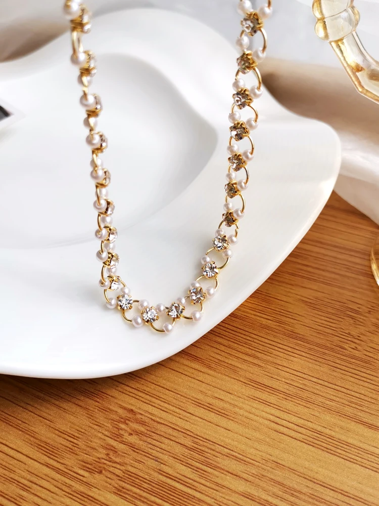 

KXR South Korea Fairy Inlaid Pearl Necklace Female Summer Design Necklace Net Red Lady Temperament New Clavicle Chain OEM/ODM