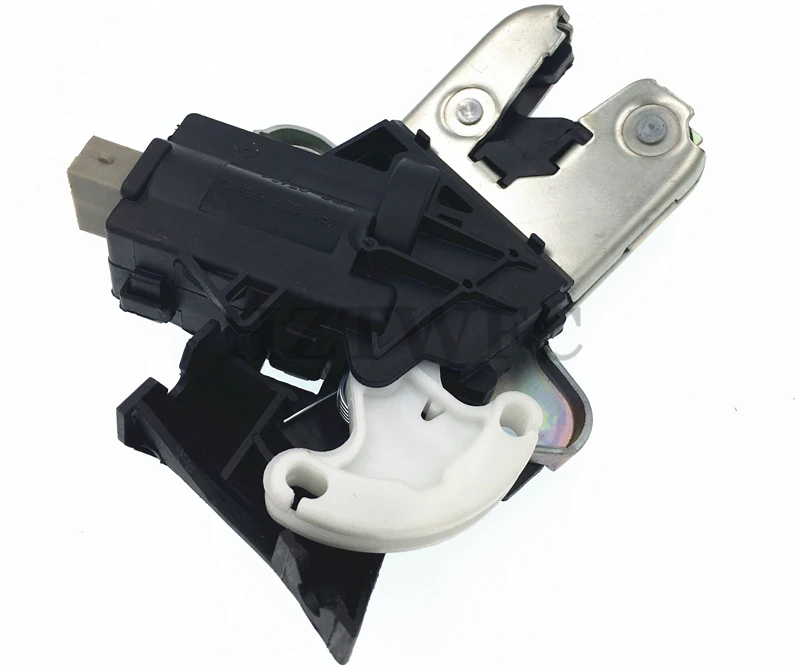 Бесплатная доставка защелка крышки багажника задней 4F5827505D для VW Eos Jetta MK5 Passat B6 B7