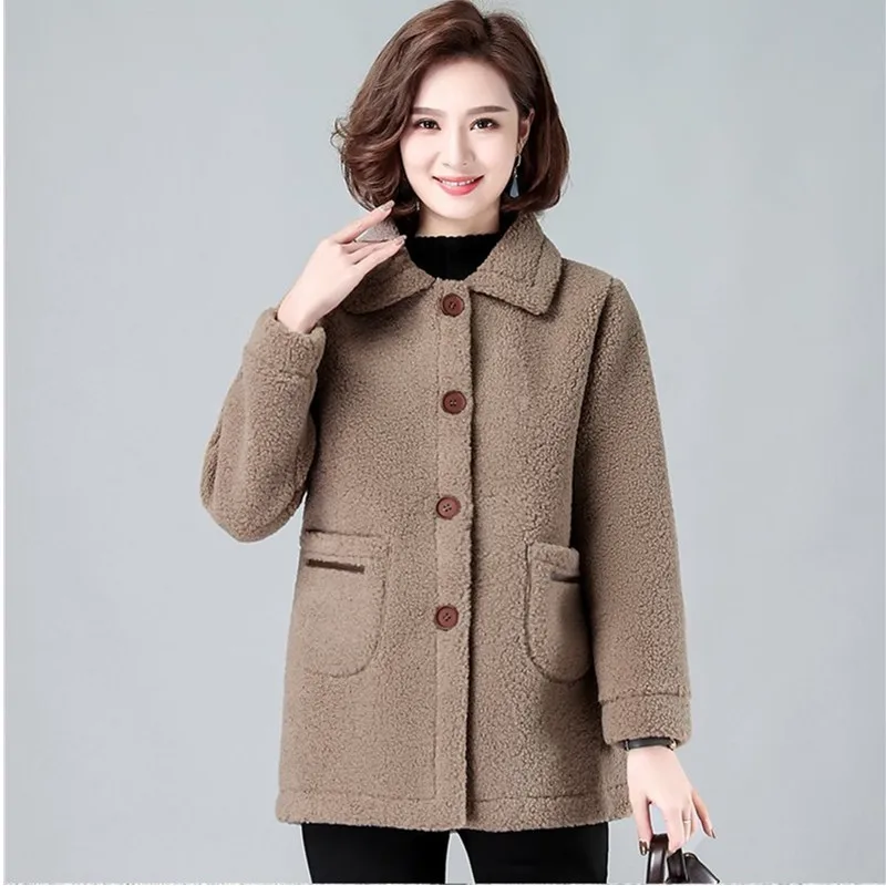UHYTGF Lambswool Autumn Winter Fur Coat Women Thick Warm Jacket Medium-Length Elegant Mother Casual Loose Big Size Outwear 1396