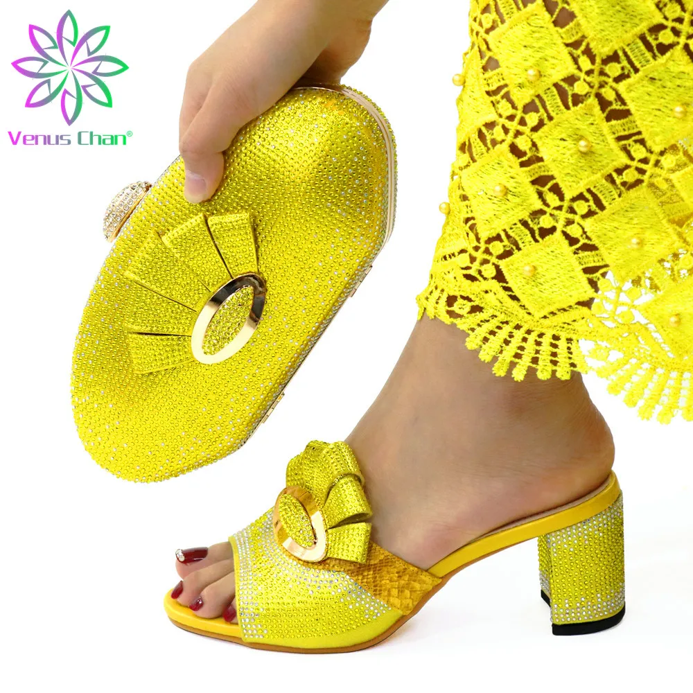 

Новый В нигерийском стиле; Вечерний комплект из туфель и сумочки для женщин в африканском стиле; Женская свадебная обувь с сумочкой в компле...