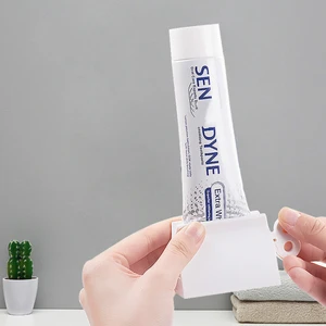 Домашний Пластик тюбик зубной пасты простая соковыжималка для прокатки держатель Ванная комната поставить чистки зубов аксессуары