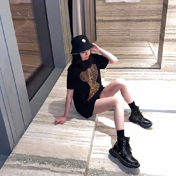 

New Fashion Women's T-shirt Cartoon Diamond Flash Bear Print Womens Short Sleeve 2021 Summer Oversize Cotton Womens Tops Tee