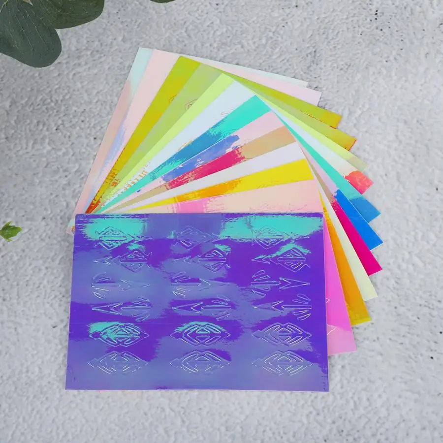 Фольга для ногтей 13 шт. ярких цветов Тотем геометрические узоры переводки