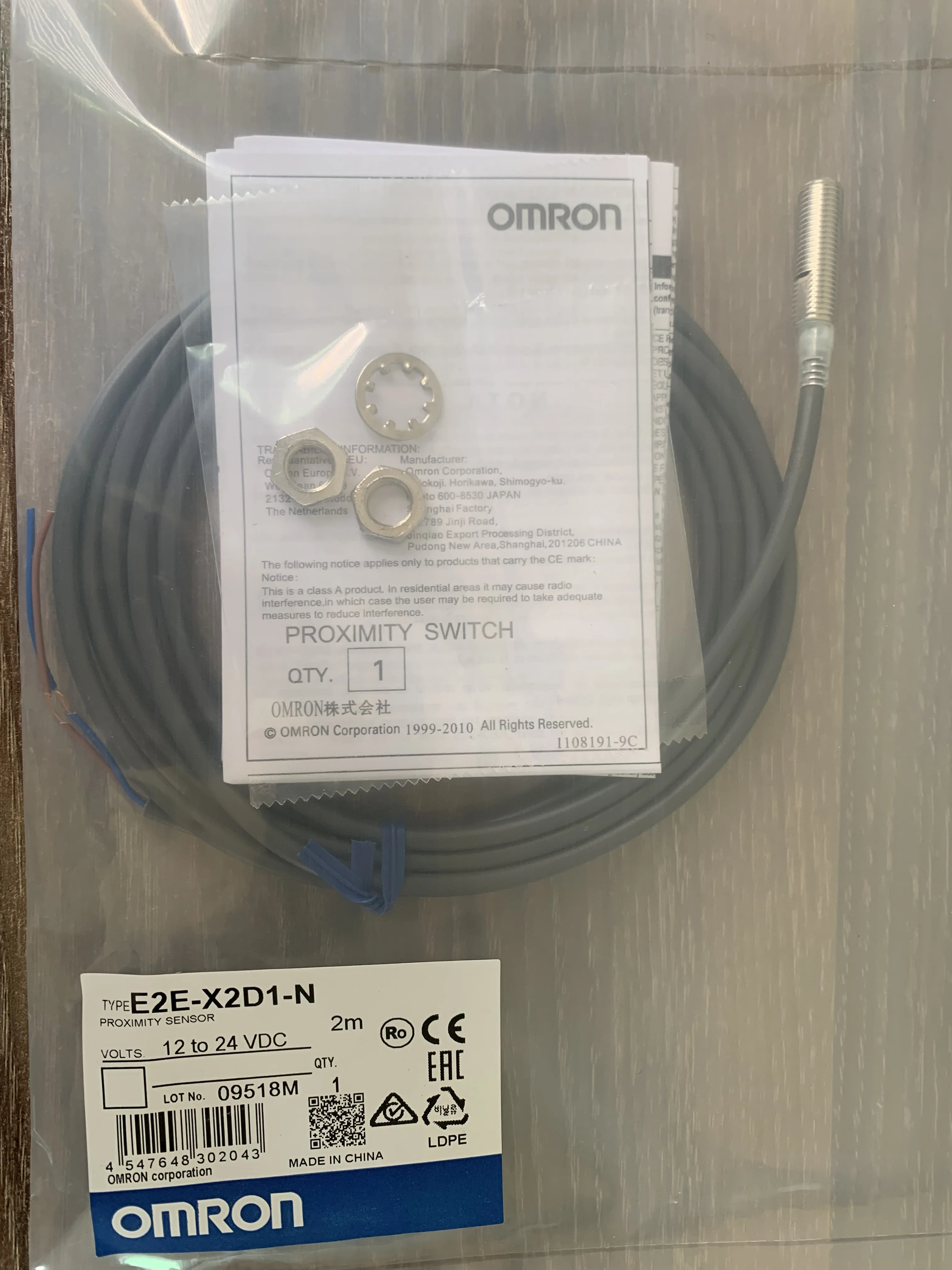 

E2E-X2D1-N OMRON Бесконтактный переключатель 12-24 В постоянного тока
