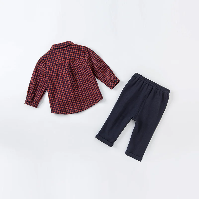 Модный осенний костюм для маленьких мальчиков DB18660 dave bella со съемным галстуком