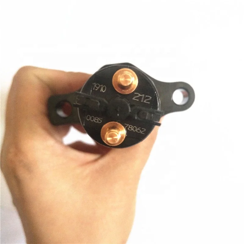 

High quality diesel engine fuel injector 0445120212