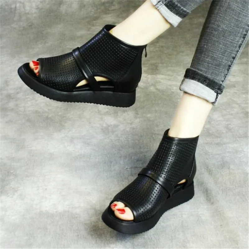 

2020 Hot New Summer Fish Mouth Hollow Wedge Sandals Top Cowhide Full Leather Sandals Black Fashion Sandals Comfort Women Sandals