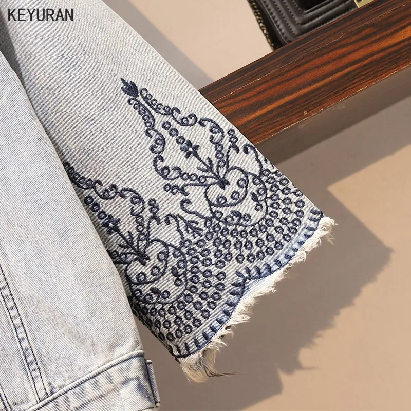 Женская джинсовая куртка с цветочной вышивкой повседневная шикарная свободная