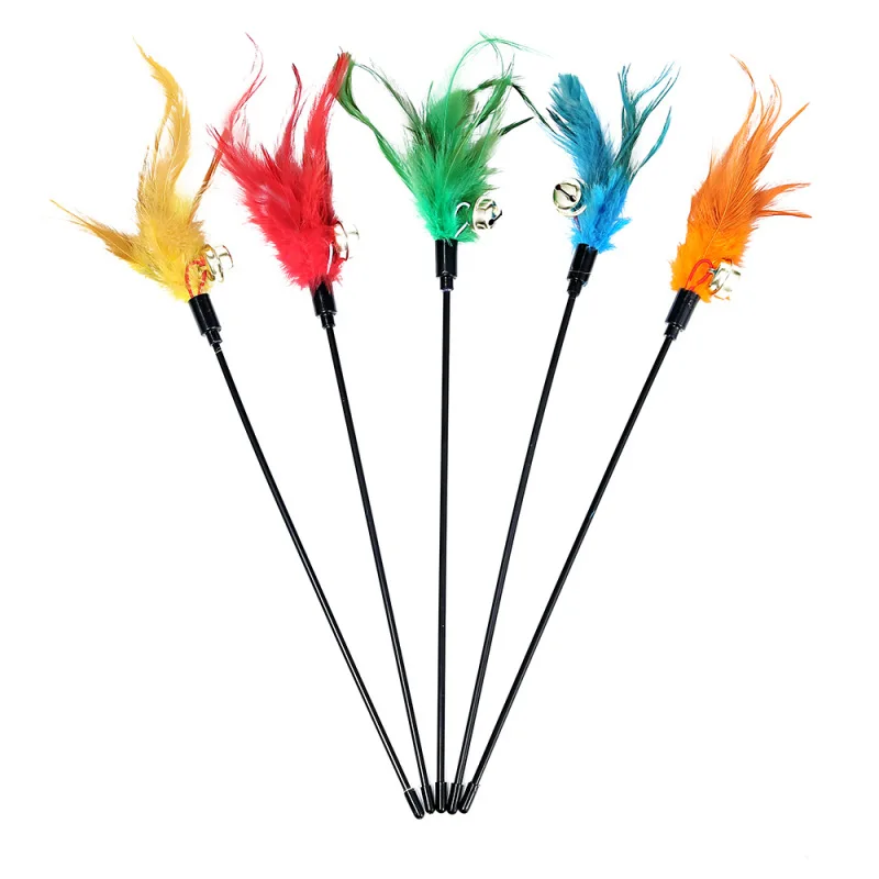 

1 Pc Random Cat Toy Manufacturer Short Rod Chicken Feather Bell Tease Stick Multicolor Teach Independent Packaging