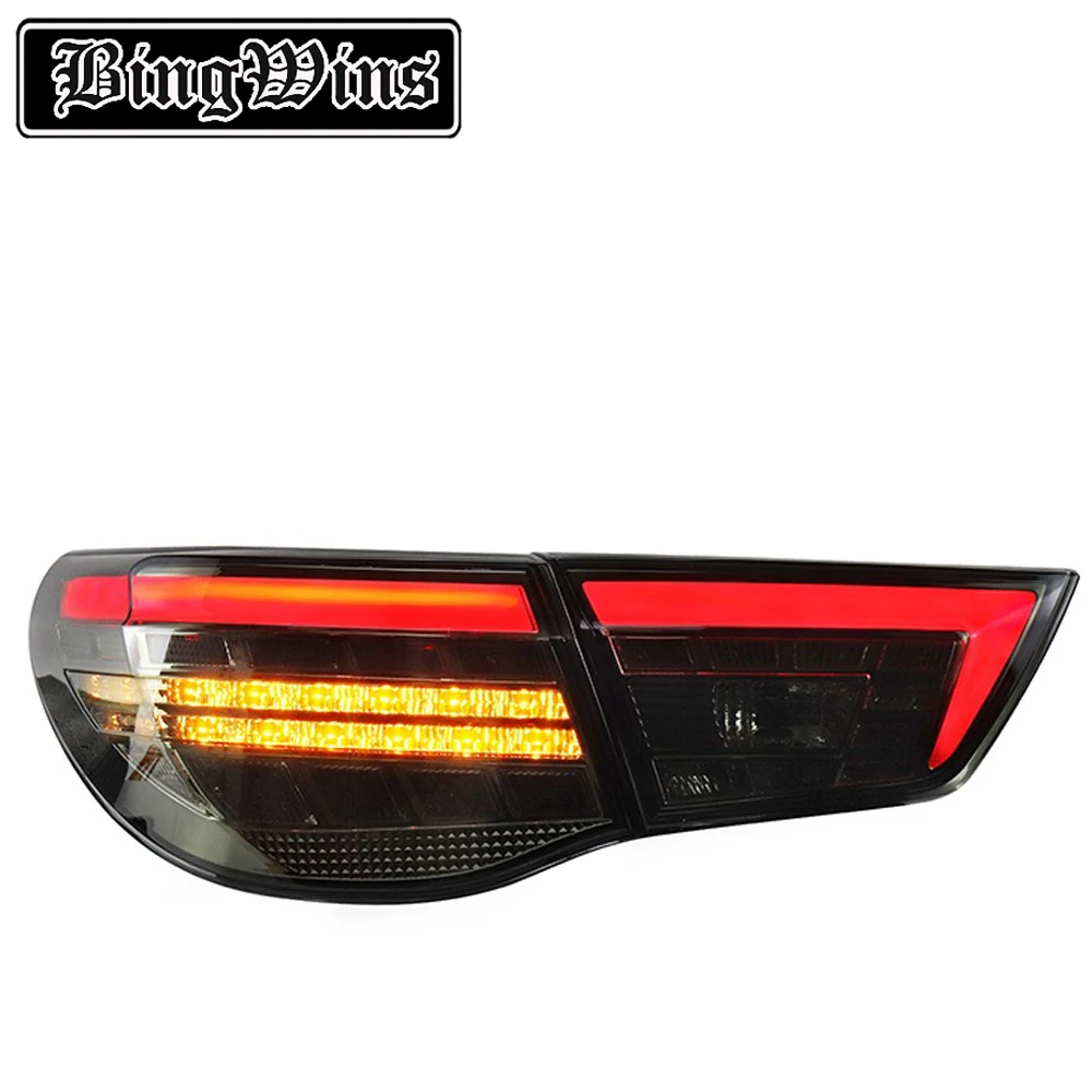 

Car style For 10-17 Toyota Reiz tail lamp assembly refitted with Mercedes Benz LED tail lamp