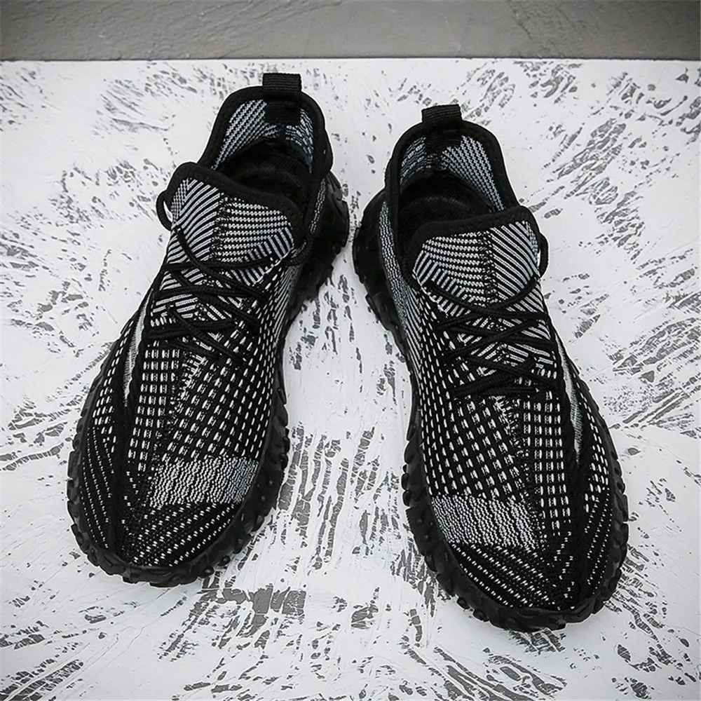 

2021 New Four Seasons Available Flying Weave Light Casual tidewayMen's Sneakers Plus Size Soft Comfortable abrasion resistant