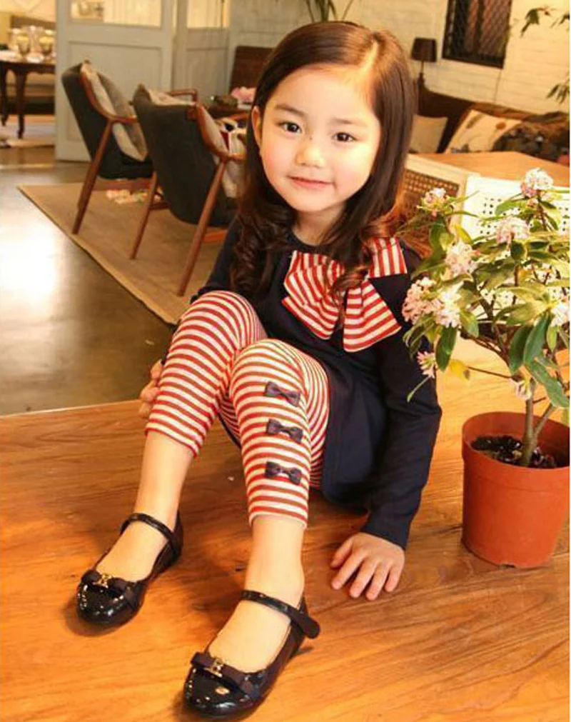 Новинка 2018 весенне-осенний костюм для маленьких девочек в европейском и