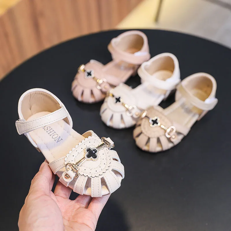 

Newest Summer Kids Shoes 2021 Fashion Leathers Sweet Children Sandals For Girls Toddler Baby Breathable Hoolow Out Bow Shoes