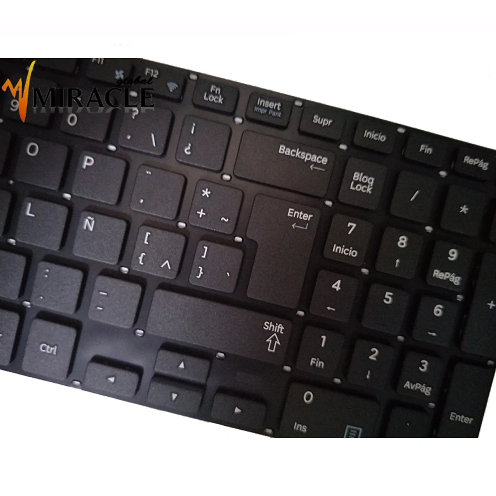 Клавиатура для ноутбука Samsung NP470R5E NP370R5E 370R5E латинская версия LA черная без рамки