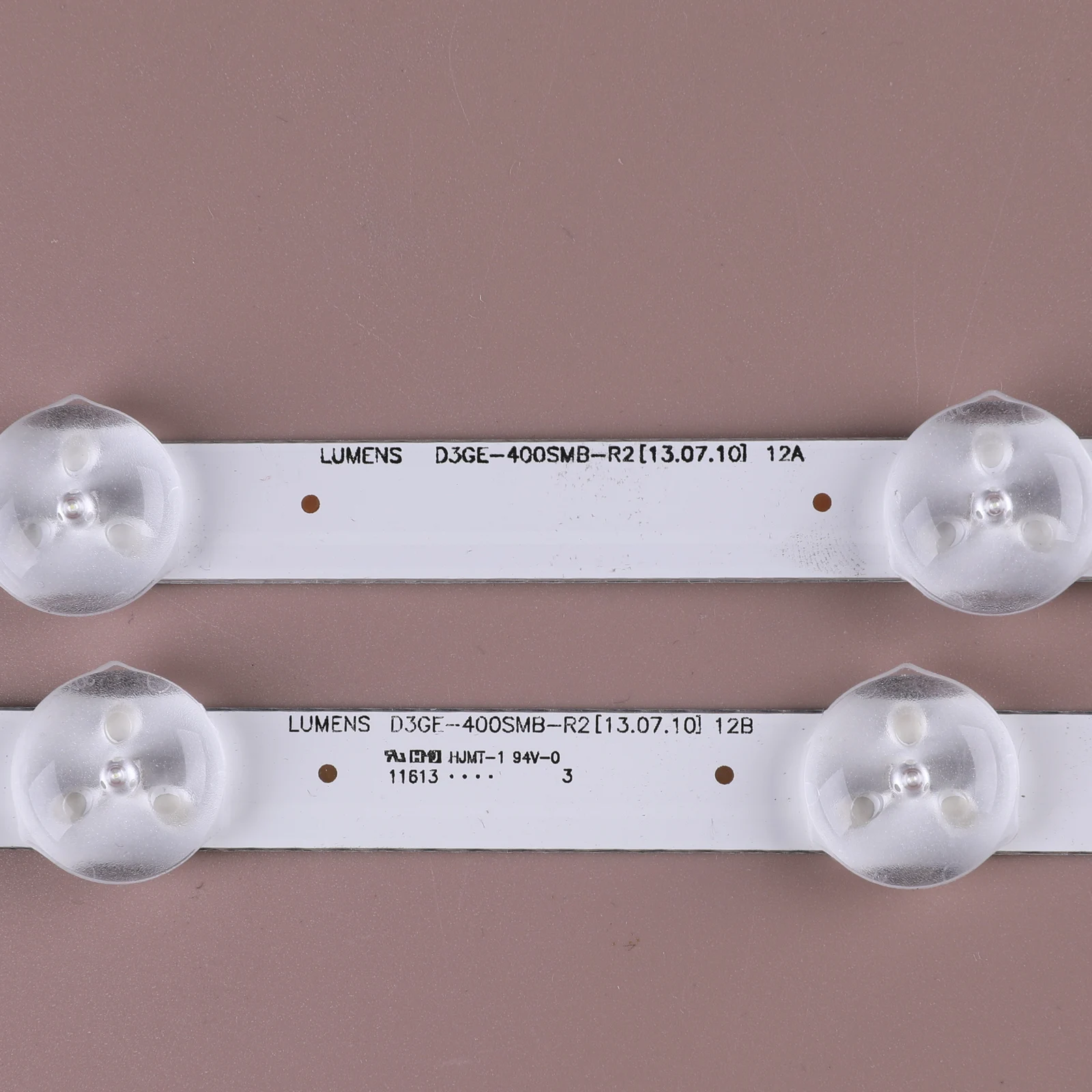 Комплект из 3-х предметов детский новый 13 + 12LED полосы D3GE-400SMA-R2 D3GE-400SMB-R2 для 2013SVS40