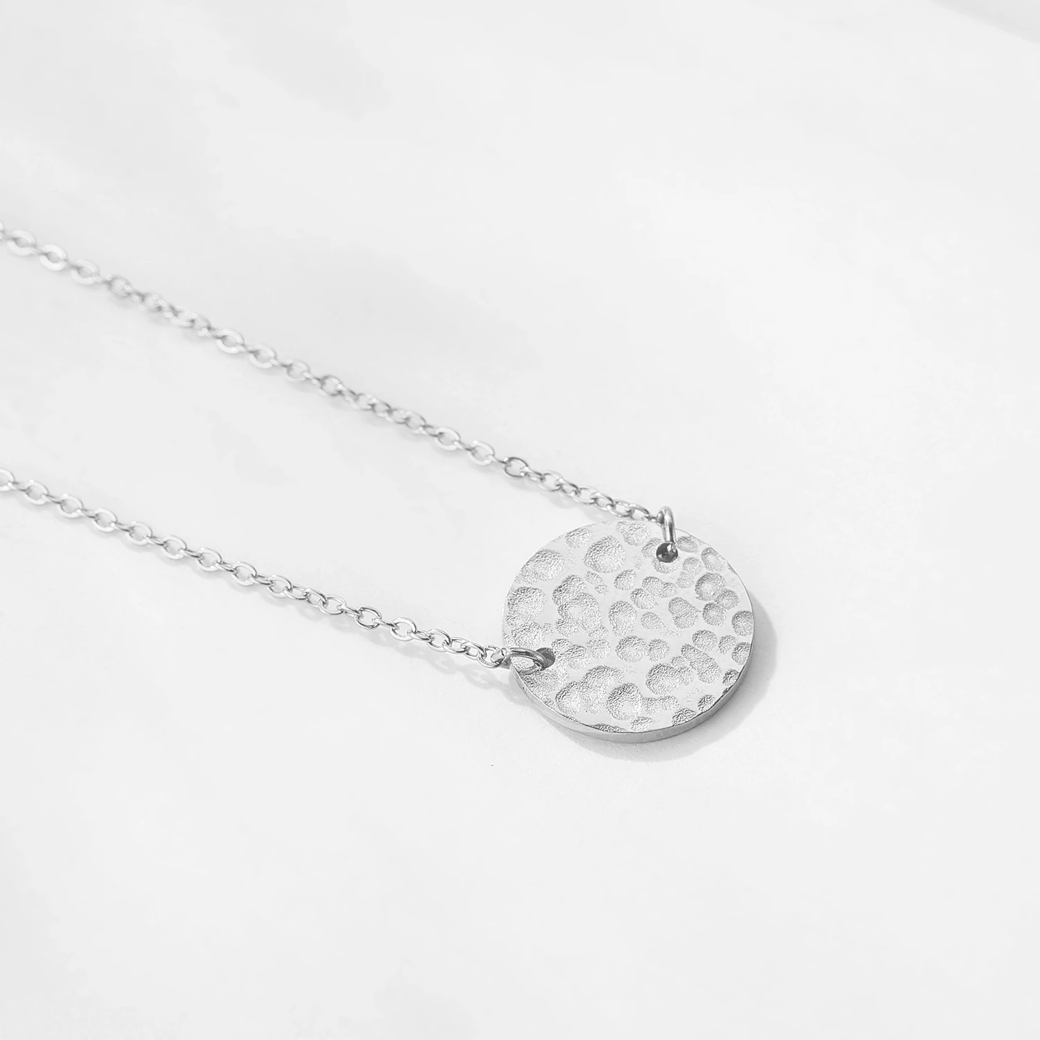 Laramoi, простое женское ожерелье с подвеской, круглые короткие вечерние ожерелья, Чокеры для девушек, ювелирные изделия из нержавеющей стали, подарок для девушки