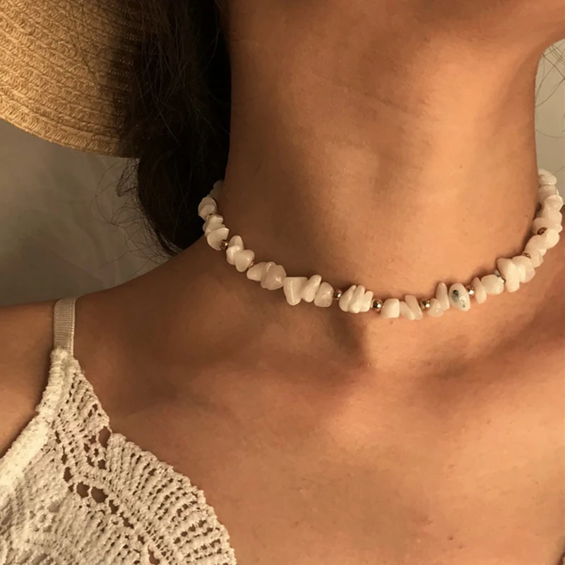 

Beach Gravel Choker Necklaces for Women Girls Trendy Bohemian Style Turquoise Crushed Stones Necklace Fashion Jewelry Gifts