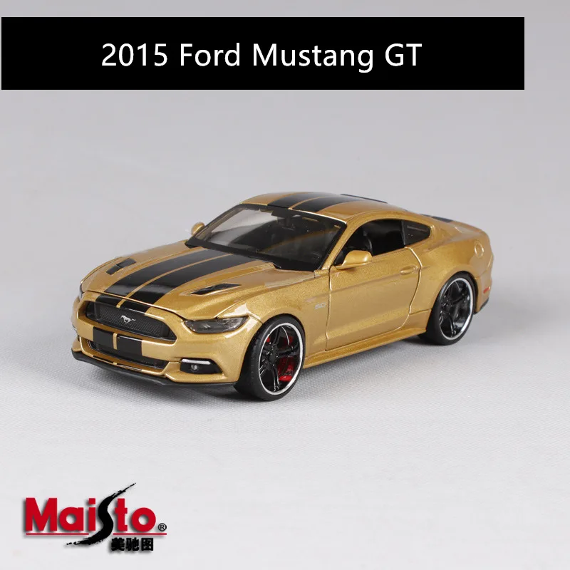 2015 Maisto 1:24 Mercedes-Benz AMG GTsimulation модель автомобиля из сплава украшение Коллекция игрушек инструменты подарок - Цвет: 2015