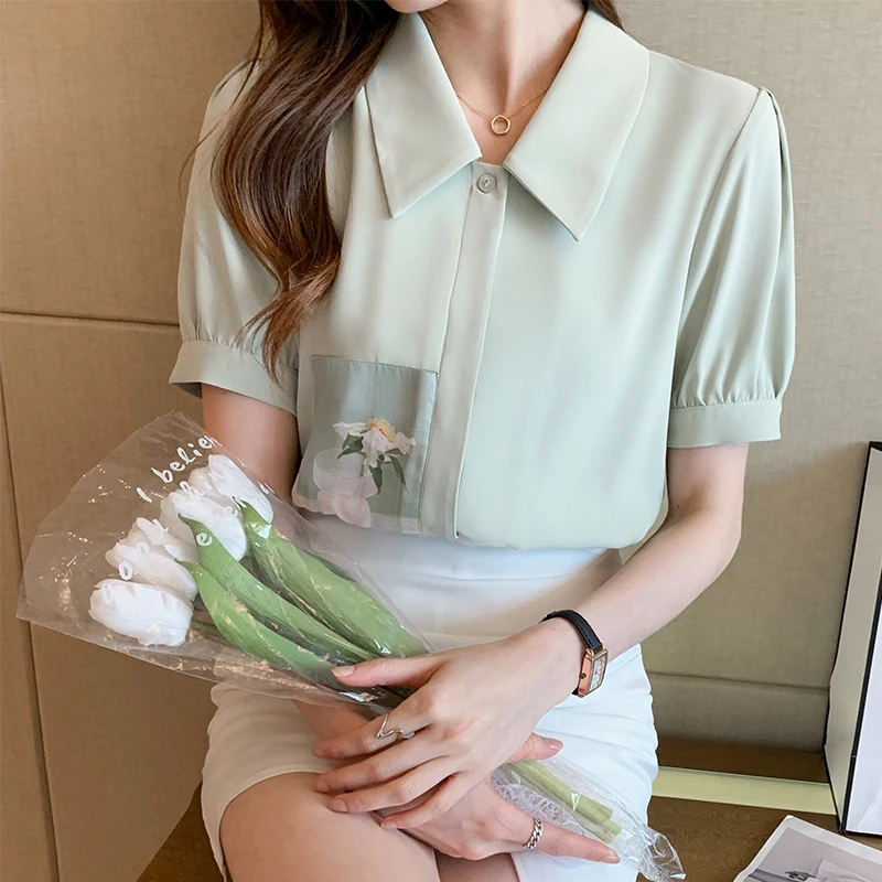 

Женская летняя блузка-поло на пуговицах, с принтом